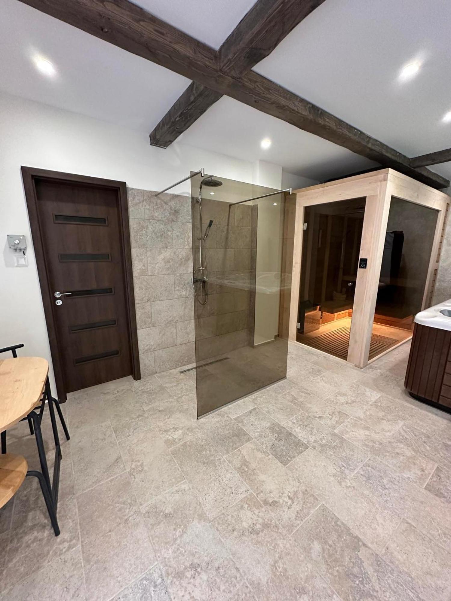 Pataky Apartmanok Veszprem Bagian luar foto